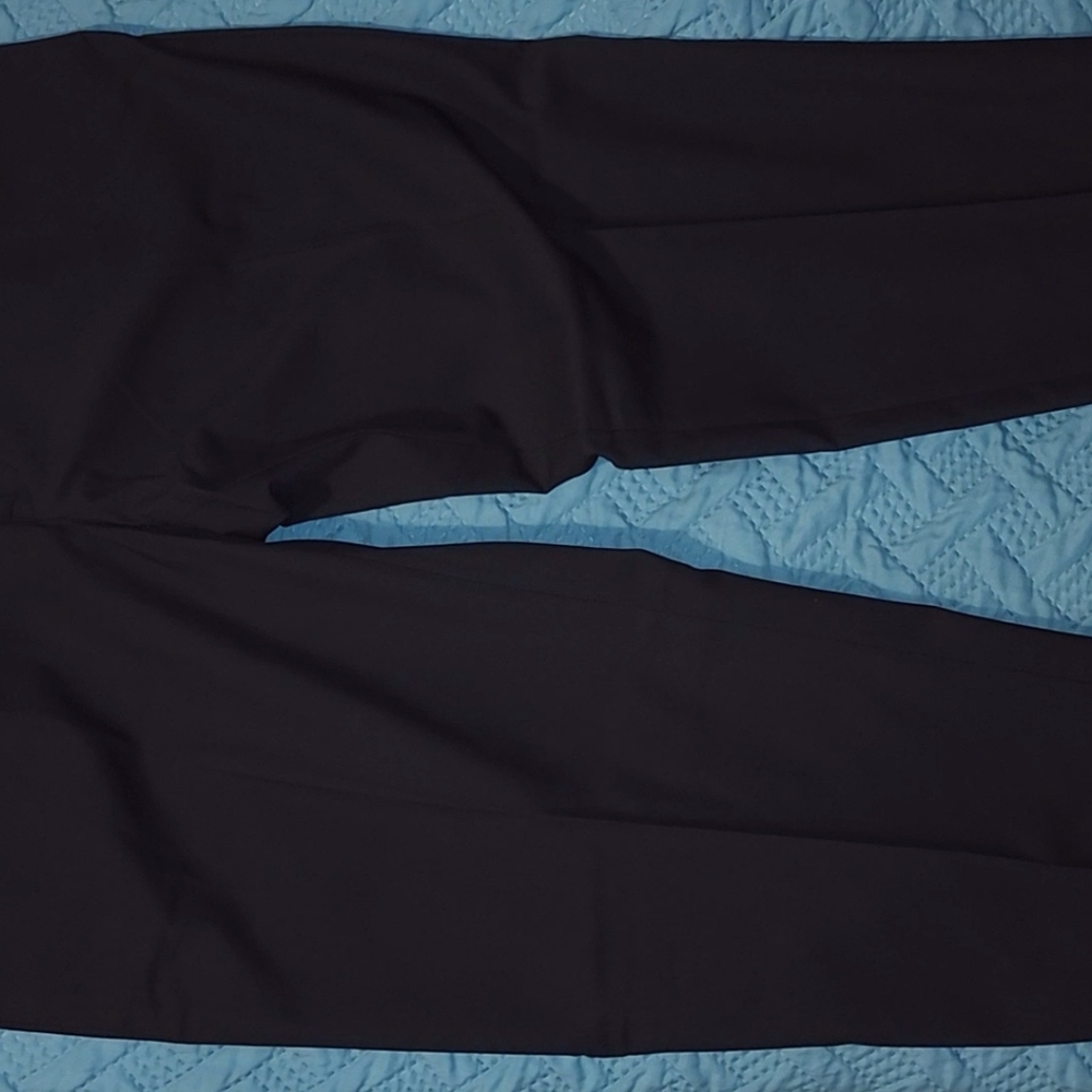 DANIEL HECHTER  33w x 30L  black